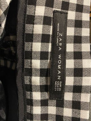 Short de mujer Zara de cuadros