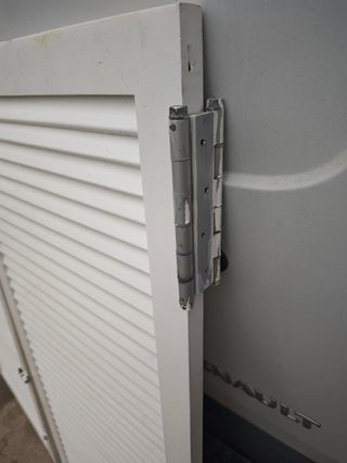 Puerta de vaivén de aluminio 