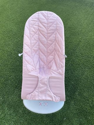 Hamaca Babybjörn rosa + juguete