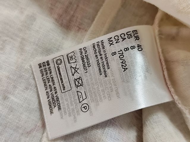 Top de linho com padrão floral - H&M