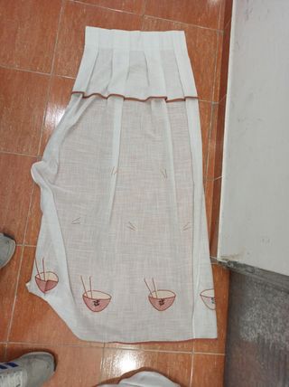 Cortinas cocina lino blanco-marrón
Ventana y puert