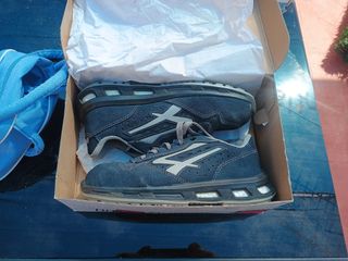 Zapatos seguridad U-Power negros