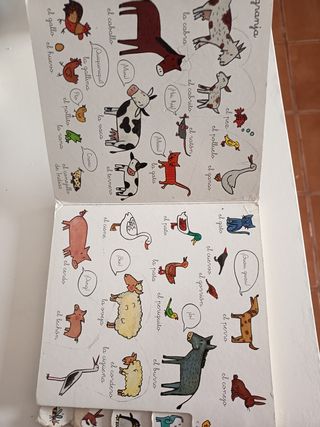 Libro cartón bebés y niño, con muchos animales