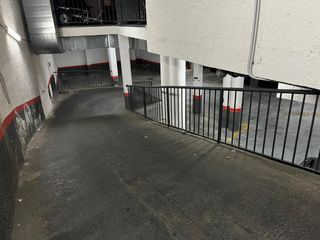 Plaza de garaje en calle José María de Pereda