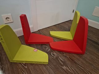 Estanterías infantiles de plástico - 4uds