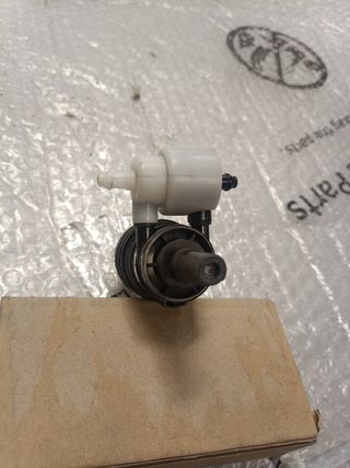 Bomba agua limpia BMW Mini 