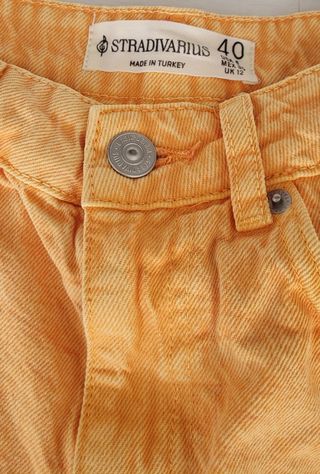 Shorts Stradivarius - Naranja - Talla 40