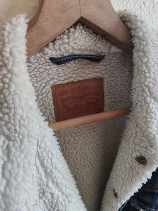 Chaqueta vaquera Levi's con borreguito