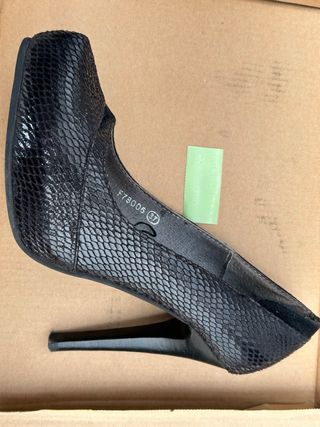 Zapatos tacon color negro