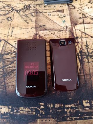 Nokia 2720 fold