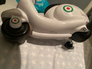Moto correpasillos Vespa Chicco