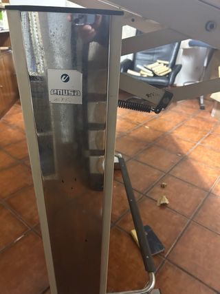 Mesa dibujo técnico + Silla giratoria - Negociable