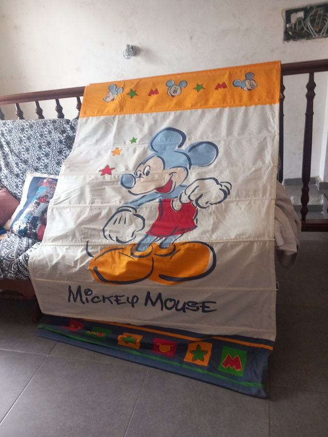 Cortina de mickey enrollable