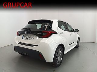 Toyota Yaris Hybrid Active Tech