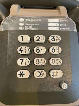 Teléfono antiguo francés vintage SOCOTEL