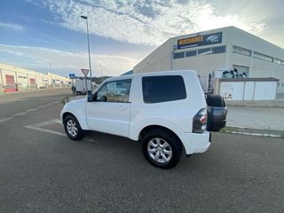 Mitsubishi Montero 2018