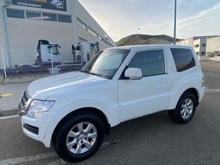 Mitsubishi Montero 2018