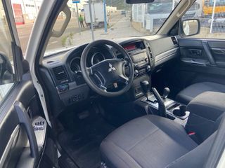 Mitsubishi Montero 2018