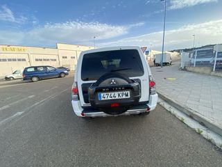 Mitsubishi Montero 2018