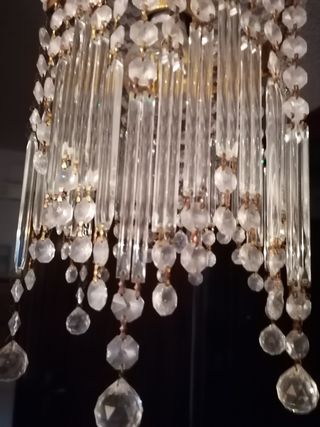 Lámpara de cristal dorada
