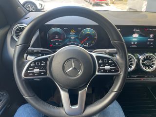 Mercedes-Benz GLA (H247) 2021