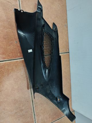 Tapa lateral izquierda Speedfight 50. Nueva