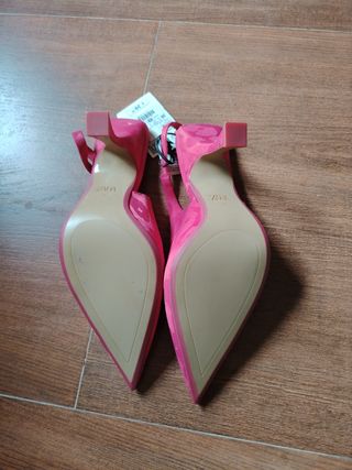 Tacones Zara rosa nuevos