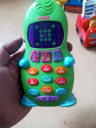 Teléfono móvil Fisher-Price infantil