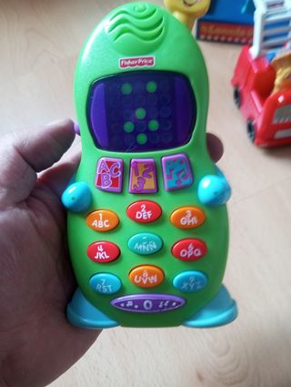 Teléfono móvil Fisher-Price infantil