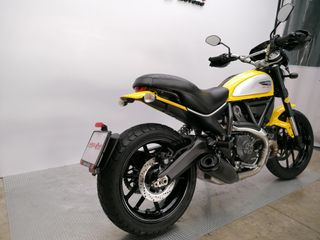 DUCATI SCRAMBLER ICON 2016 25083 kms.