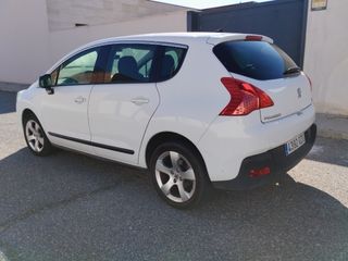 Peugeot 3008 2010
