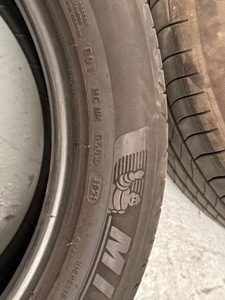 Neumáticos Michelin 235/50R19