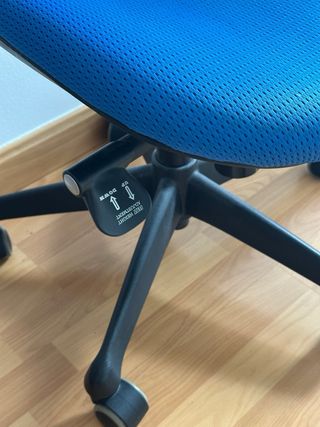 Silla oficina azul