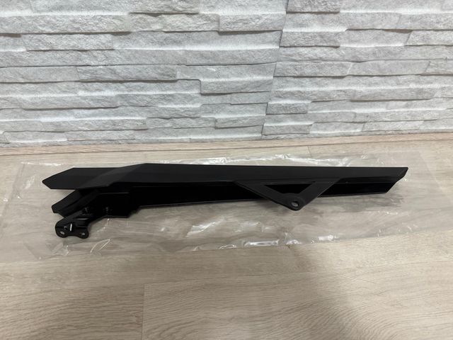 Cubrecadena Yamaha Tenere 700 - Nuevo