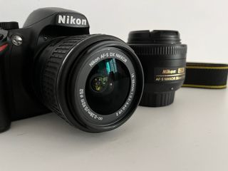 Camara Nikon D3200 y objetivo 50mm