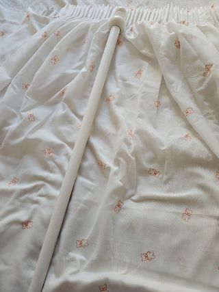 Cortinas infantiles blancas