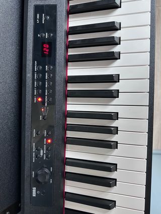 Piano digital KORG LP380 Bk