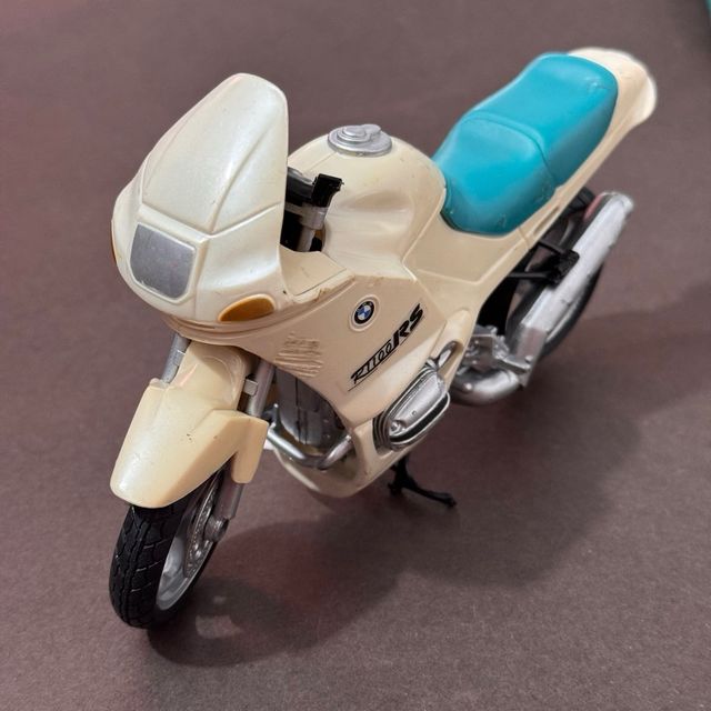 Motocicleta BMW R100RS años 90