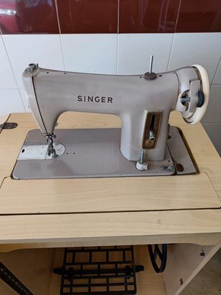 Máquina de coser SINGER