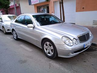 Mercedes-Benz Clase E 2005