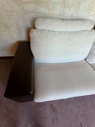 Sofá 4 plazas beige y marrón