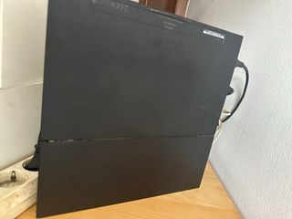 PS4 (PlayStation 4) negra