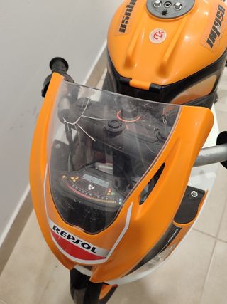 Moto eléctrica infantil Repsol