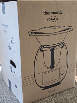 Thermomix Tm6. Tiene 2 años de garantía.