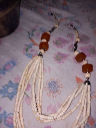 Collar vintage ámbar blanco