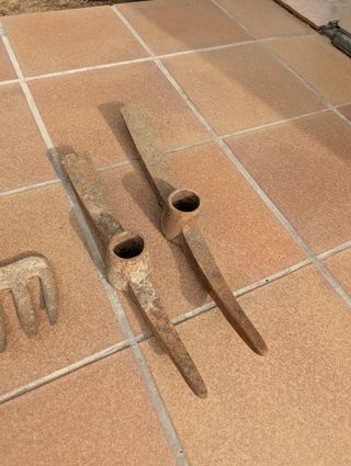 Rastrillo fuerte y picos