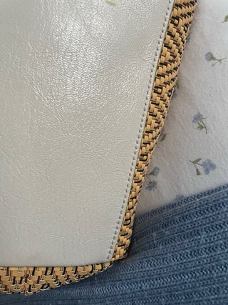 Bolso Bimba y Lola beige y blanco