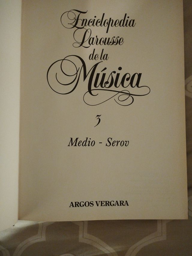 Enciclopedia Larousse de la música