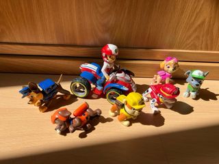 Camion Patrulla Canina con pilas