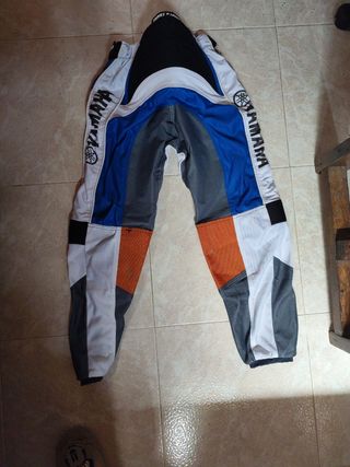 Equipación Motocross Yamaha